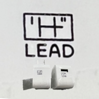 充電コンセント
